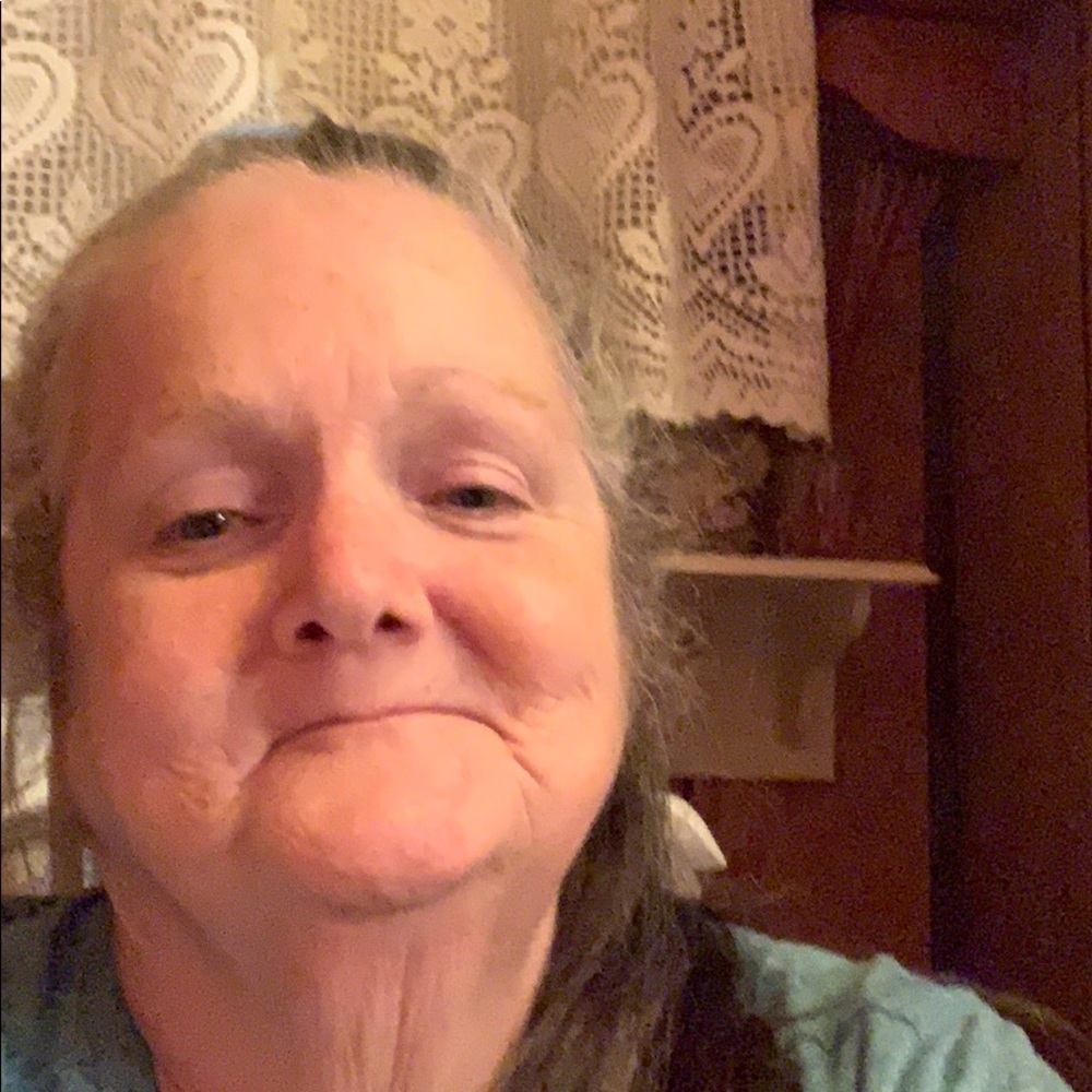 Meet your Posher, Cindy